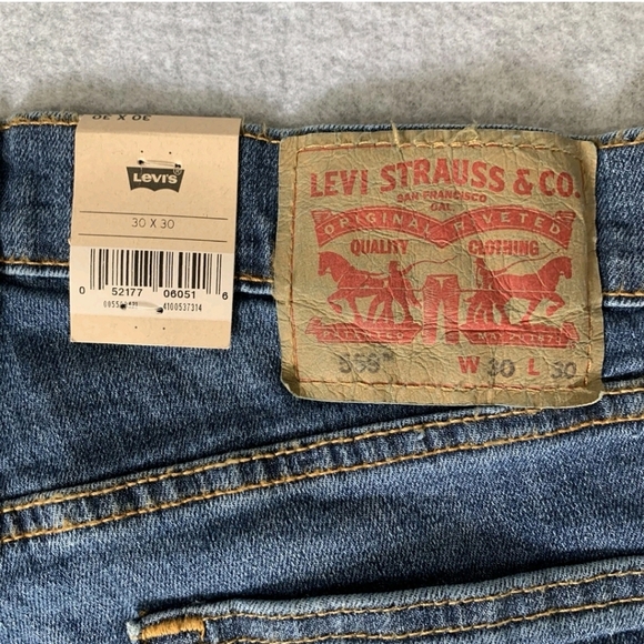 NWT Levi's 559 Jeans 30 x 30 Relaxed Straight Leg Stretch - Picture 4 of 16